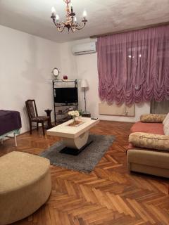 Bulevar apartman - 1