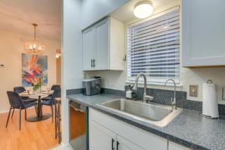 1 Mi to Shore! Quiet Galveston Gem w/ Pool Access - 3