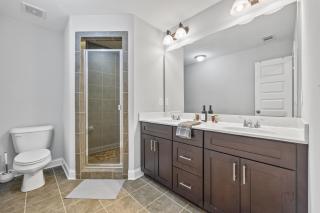Garage w/ Veranda & Washer + Dryer - Atlanta - 5