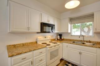 3 Mi to Old Town, Community Pool Scottsdale Condo - Scottsdale - 1
