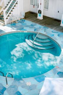 King Suite at Curry Mansion with Heated Pool! - Key West - 4