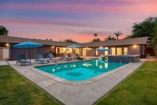 Quinta Green by AvantStay Modern Home w Pool Spa Golf Course 7 BR - La Quinta - 0