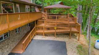 1mile downtown, Handicap Ramp, Hot Tub, Game Room - Gatlinburg - 6