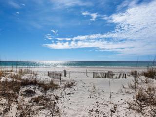 Quiet Surf Townhomes II #6 by Newman-Dailey - Destin - 9