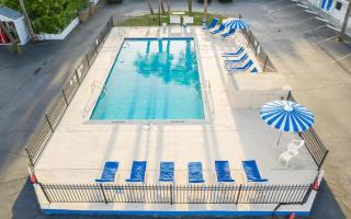 Royal Palms Motel - Tybee Island - 8