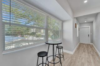Coastal Charm Studio Pompano - Pompano Beach - 4