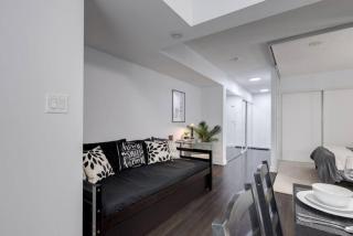 Exquisitely Furnished 1BR Suite in DWTN Toronto - 1