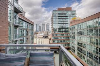 Studio Gem in the lovely Waterfront Communities - 9