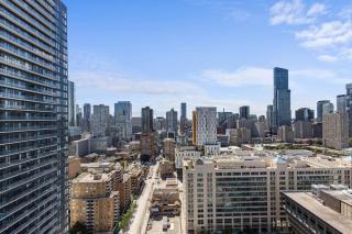 Downtown 2 bedroom Condo with Private Balcony - 9