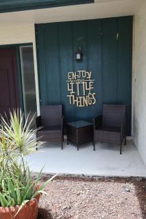 Charming Vacation Home near Golf Beach and 5th Ave - Naples - 5