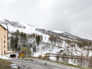 Séjour au ski cosy : T2 pour 6 pers à Saint-François-Longchamp - FR-1-807-7 - 8