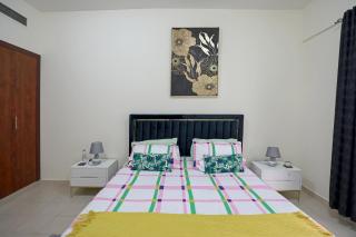 LUXURY 1BED MARINA VIEW JBR BEACH POoL PARKING - 5