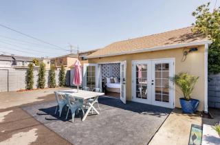 Cozy Guesthouse by Universal Studios - 9