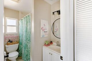 Cozy Guesthouse by Universal Studios - 5