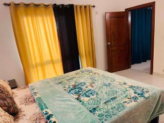 F-10 Stylish fully furnished studio apartment family environment daily weekly basis - Islamabad - 2