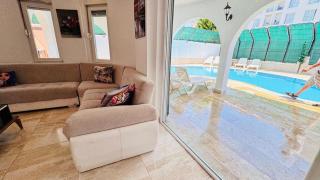 Super 4 Bedroom Villa with Pool - Belek - 3