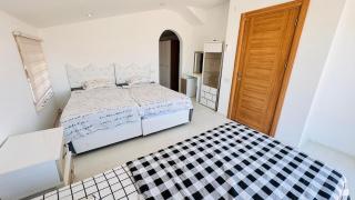 Super 4 Bedroom Villa with Pool - Belek - 2