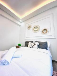 Elegant 3BR Stay 5min to Hay Riad - 2