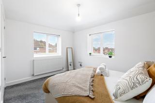 Glade House-3-Bed Home with Free Parking I Free Wifi I 65-inch TV - Leicester - 5