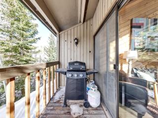 Snowshoe Village #5A Ski In Out - 1