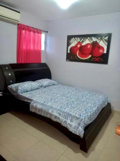 Casa amplia, habitaciones con aire acondicionado - Ríohacha - 1