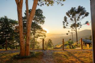 Chalé Sunset Hills em Campos do Jordão - 3