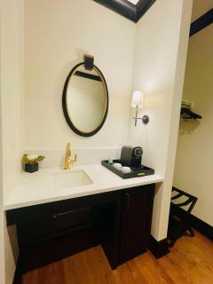 Emigrant Boutique Hotel - Fredericksburg - 2