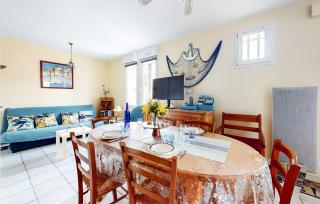 Cozy Home In Saint-Georges-De-Didon - 8