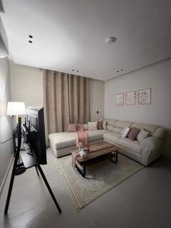 شقق فاخرة حي الواحة سندس - 0