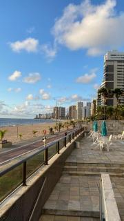 Flat Golden Beach - 4