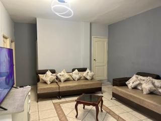 Enorme 3 habitaciones, 3 camas, centro de machala - 8