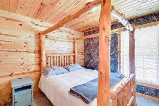 6 Mi to Spider Lake ATV Trails Cabin with Fire Pit - - 1