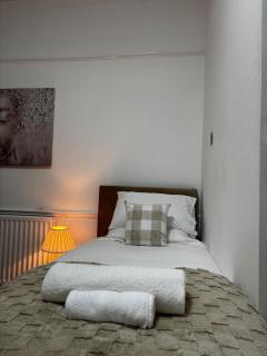 Moseley House, Sleeps 10, Contractors & Big Groups - Birmingham - 5