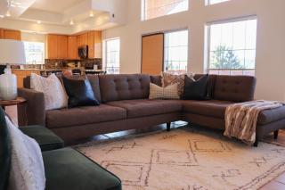 2 Kitchen, Hot Tub, Fire Pit, 5 To Ski - Angel Fire - 2