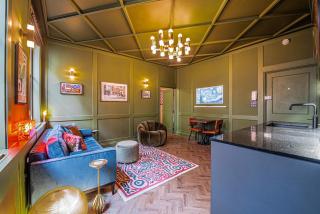 Stylish 2Bed Flat interiors designed by Soho House - Londra - 4