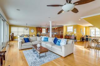 Steps to Shore Spacious Atlantic City Retreat! - 6