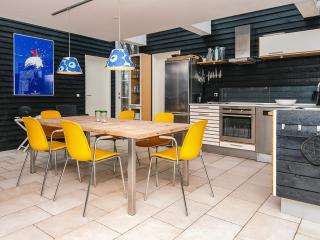 Four-Bedroom Holiday home in Glesborg 15 - Fjellerup - 1