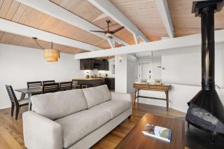 Shadow Mountain Unit 12, Spacious Ski-In, Ski-Out Townhouse with Great Views & Gas Fireplace - 9