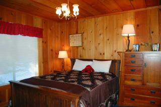 Black Oak Lodge at The Redwoods - Wawona - 1