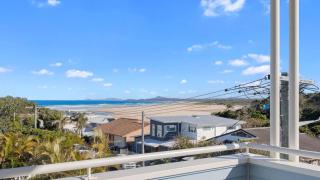 Boronia Beach House One - Sawtell - 9