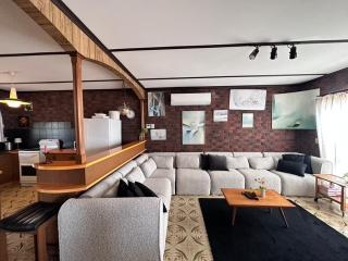 Beachfront Getaway Sellicks Beach House - 0