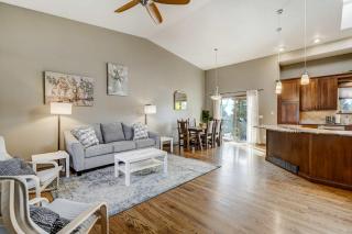 Foxwood Acres Family Home Hot Tub & Mountain Views - 4