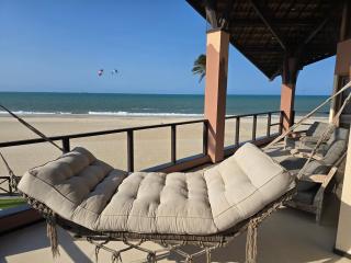 1st Beachfront Deluxe Apartment B102 in Dream Beach Cumbuco - Caucaia - 4