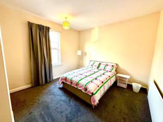 COZY KINGSIZE room in Shared House 2 - Chesterfield - 0