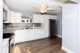 Upgraded Downtown Apartment Sleeps 5 - Sandusky - 3