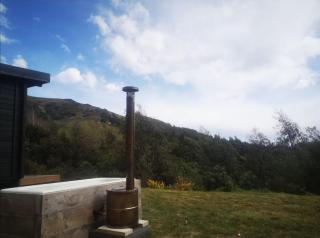 Okuti Cabin, Little River - - 2