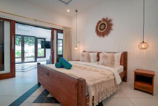 Catta II Near Oberoi Beach - 3