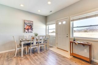 Mtn-View Hideaway with Wood Stove in Pueblo! - Colorado City - 1