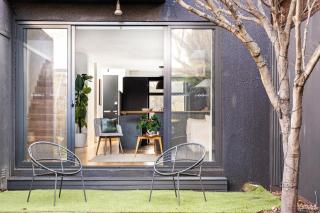 South Yarra Luxe - Spacious Townhouse & Parking - 6