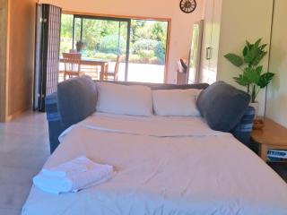The Distillery- Lavender Farm Studio apartment - - 6
